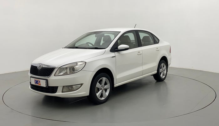2016 Skoda Rapid STYLE 1.5 TDI AT, Diesel, Automatic, 1,14,346 km, Left Front Diagonal