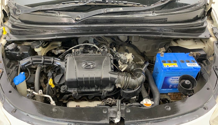 2013 Hyundai i10 MAGNA 1.1, Petrol, Manual, 1,02,588 km, Engine View