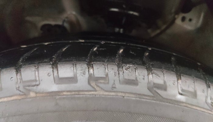 2019 Hyundai Creta SX AT 1.6 PETROL, Petrol, Automatic, 55,417 km, Left Front Tyre Tread