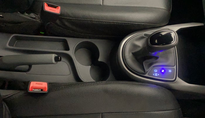 2022 Hyundai GRAND I10 NIOS SPORTZ AMT 1.2 KAPPA VTVT, Petrol, Automatic, 52,173 km, Gear Lever