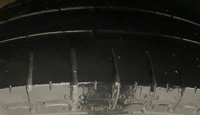 2022 Hyundai GRAND I10 NIOS SPORTZ AMT 1.2 KAPPA VTVT, Petrol, Automatic, 52,173 km, Right Rear Tyre Tread