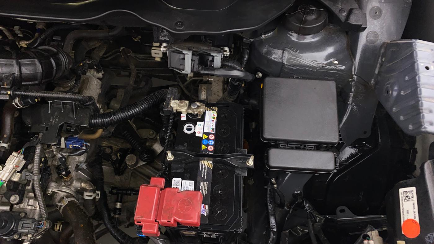 2022 Maruti XL6 ZETA MT, Petrol, Manual, 49,960 km, Engine View - Left