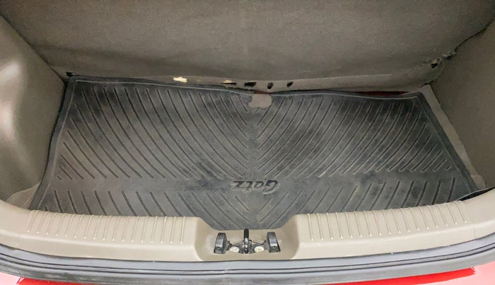 2012 Hyundai i10 SPORTZ 1.2 AT, Petrol, Automatic, 67,465 km, Boot Inside