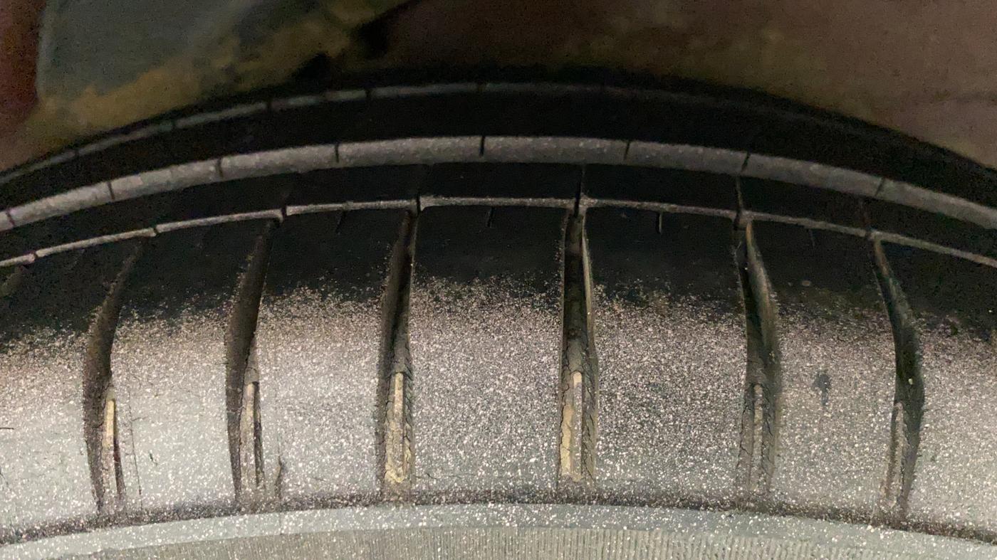 2012 Hyundai i10 SPORTZ 1.2 AT, Petrol, Automatic, 67,465 km, Left Rear Tyre Tread
