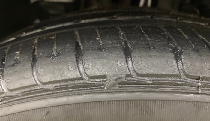 2020 Tata Tiago XZ PLUS PETROL, Petrol, Manual, 1,38,091 km, Left Front Tyre Tread