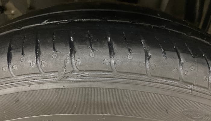 2020 Tata Tiago XZ PLUS PETROL, Petrol, Manual, 1,38,091 km, Left Rear Tyre Tread