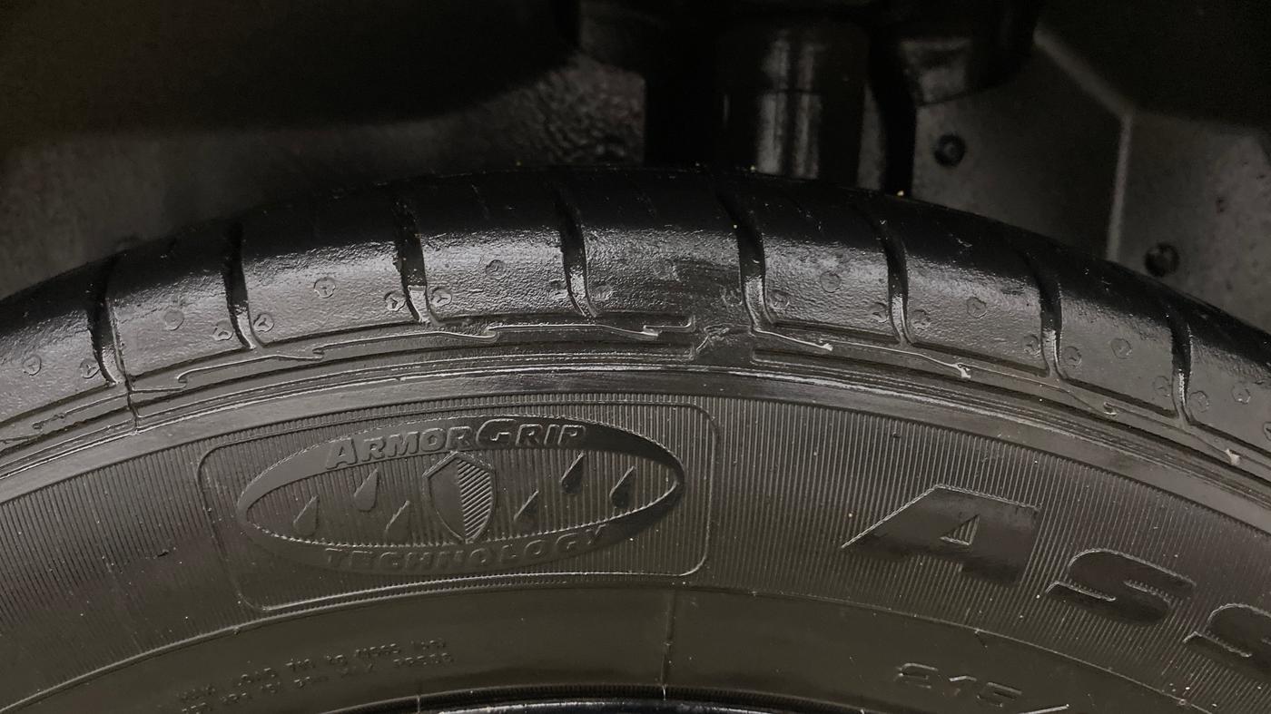 2020 MG HECTOR PLUS SHARP 1.5 PETROL TURBO DCT 6-STR, Petrol, Automatic, 41,145 km, Left Rear Tyre Tread