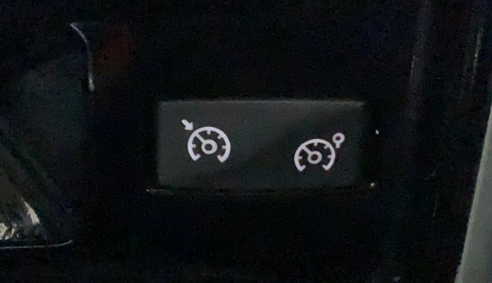 2017 Nissan Terrano XV PREMIUM 110 PS AMT DEISEL, Diesel, Automatic, 49,610 km, Adaptive Cruise Control