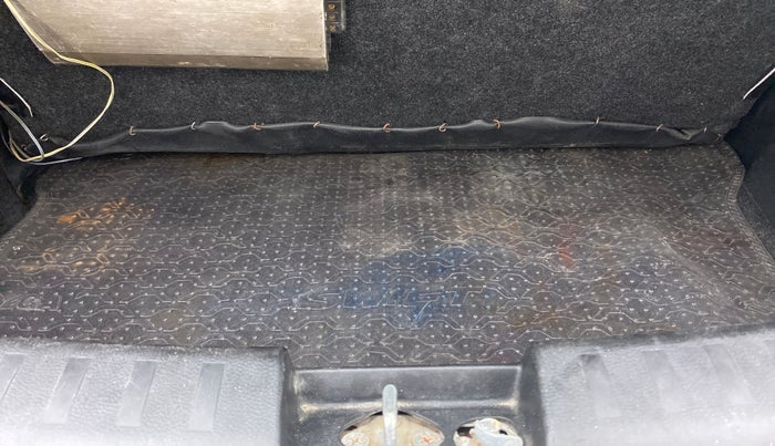 2013 Maruti Swift VDI, Diesel, Manual, 85,507 km, Boot Inside