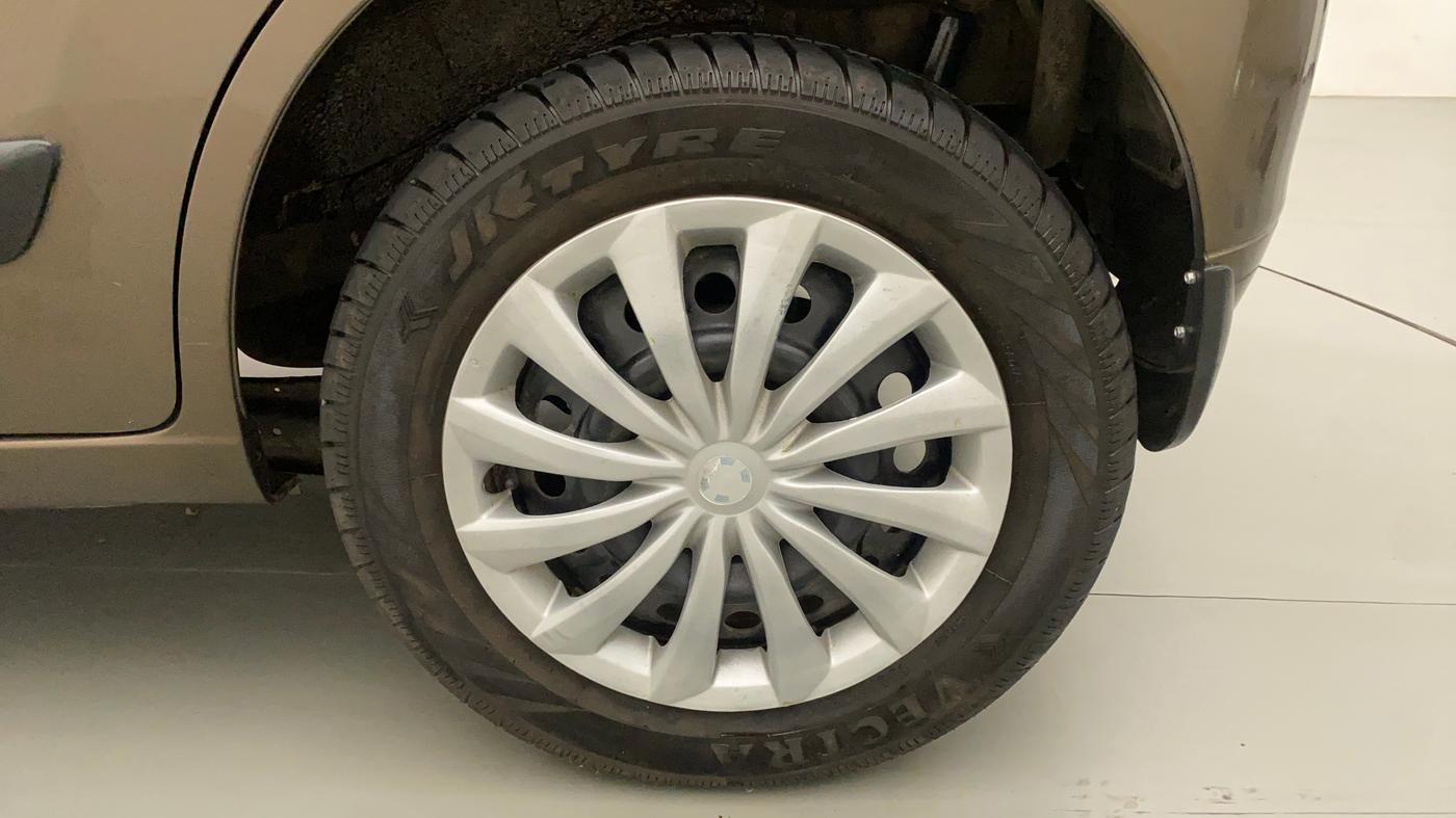 2015 Maruti Wagon R 1.0 VXI, Petrol, Manual, 30,993 km, Left Rear Wheel