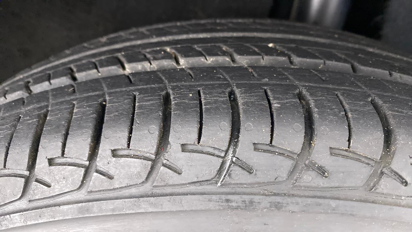 2018 Maruti Baleno DELTA 1.2 K12, Petrol, Manual, 19,120 km, Left Rear Tyre Tread