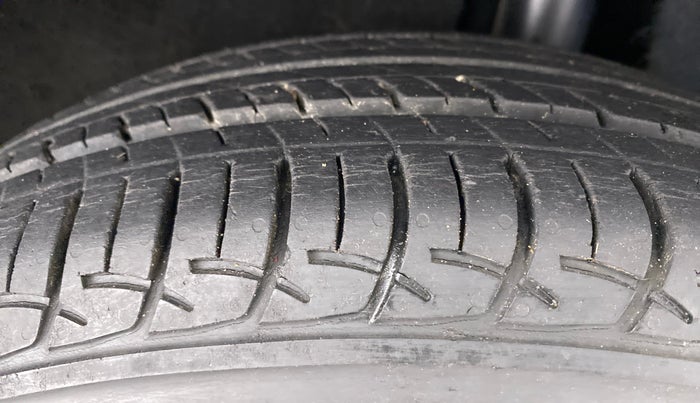 2018 Maruti Baleno DELTA 1.2 K12, Petrol, Manual, 19,120 km, Left Rear Tyre Tread