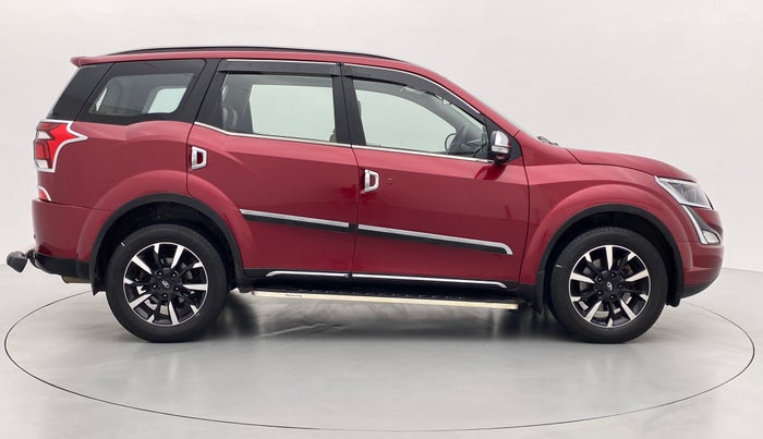 2019 Mahindra XUV500 W11 (O), Diesel, Manual, 29,491 km, Right Side View