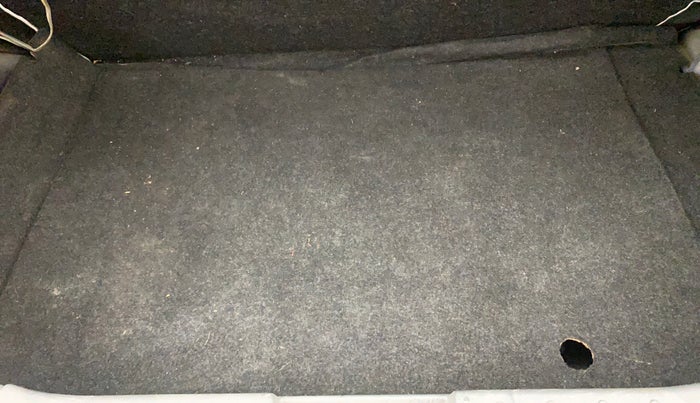 2015 Maruti Alto 800 VXI, Petrol, Manual, 72,436 km, Boot Inside