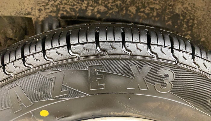 2015 Maruti Alto 800 VXI, Petrol, Manual, 72,436 km, Right Rear Tyre Tread