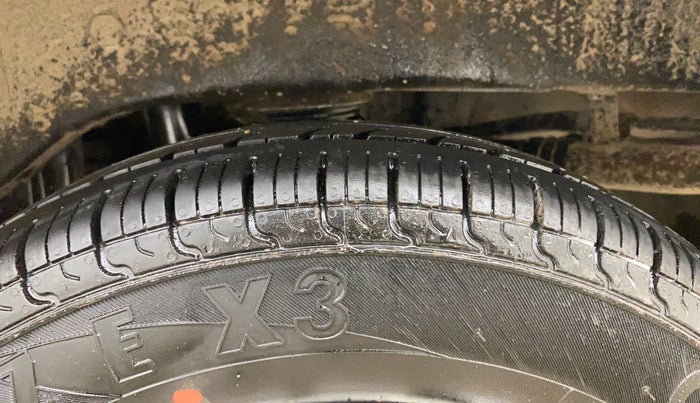 2015 Maruti Alto 800 VXI, Petrol, Manual, 72,436 km, Left Rear Tyre Tread