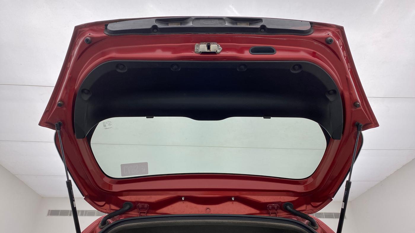 2013 Maruti Swift VDI, Diesel, Manual, 89,197 km, Boot Door Open