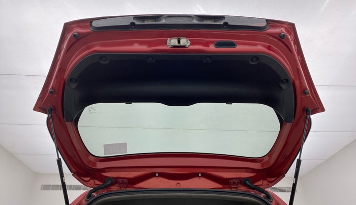 2013 Maruti Swift VDI, Diesel, Manual, 89,197 km, Boot Door Open