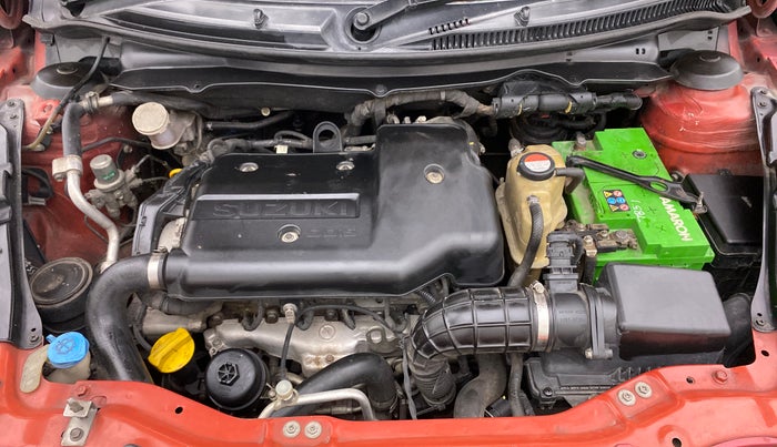 2013 Maruti Swift VDI, Diesel, Manual, 89,197 km, Open Bonet