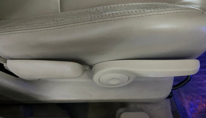 2017 Maruti Ciaz ALPHA 1.4 PETROL, Petrol, Manual, 47,203 km, Driver Side Adjustment Panel