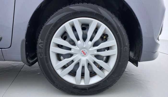 2015 Hyundai Grand i10 SPORTZ 1.2 KAPPA VTVT, Petrol, Manual, 31,081 km, Right Front Wheel