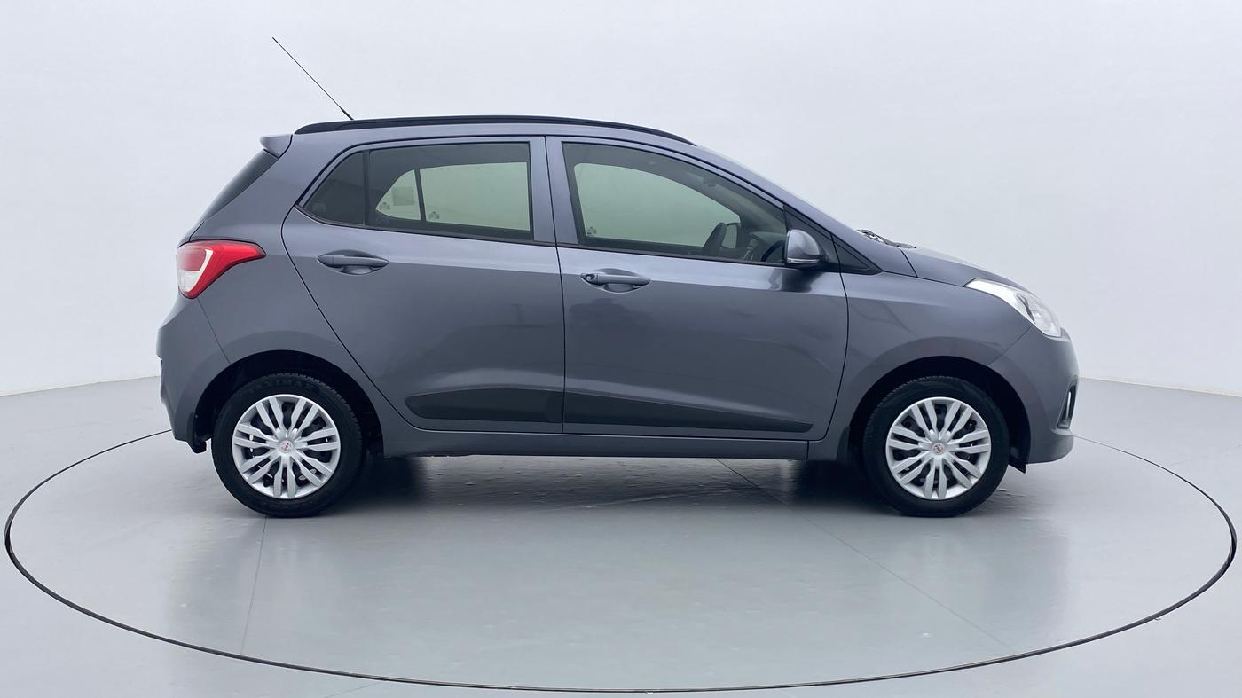 2015 Hyundai Grand i10 SPORTZ 1.2 KAPPA VTVT, Petrol, Manual, 31,081 km, Right Side View