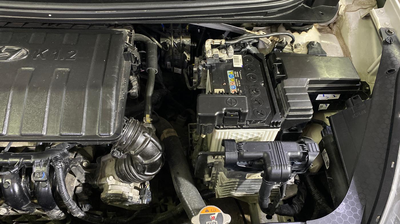 2023 Hyundai GRAND I10 NIOS ASTA AMT 1.2 KAPPA VTVT, Petrol, Automatic, 7,608 km, Engine View - Left