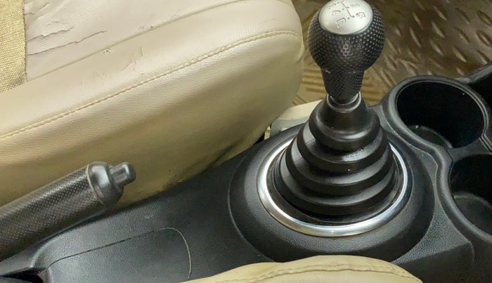 2013 Honda Brio S MT, Petrol, Manual, 70,498 km, Gear lever - Boot cover slightly torn