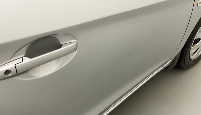 2013 Honda Brio S MT, Petrol, Manual, 70,498 km, Driver-side door - Slightly dented