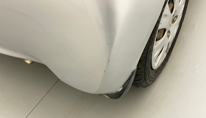2013 Honda Brio S MT, Petrol, Manual, 70,498 km, Rear bumper - Minor scratches