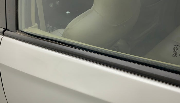 2013 Honda Brio S MT, Petrol, Manual, 70,498 km, Rear left door - Weather strip has minor damage