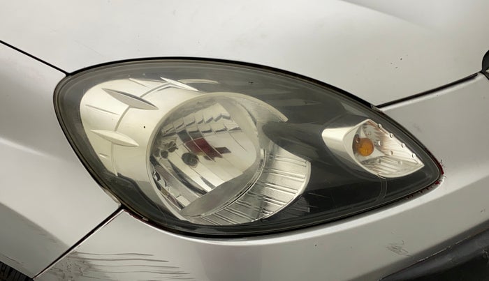 2013 Honda Brio S MT, Petrol, Manual, 70,498 km, Right headlight - Minor scratches