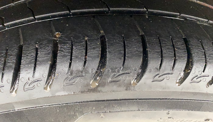 2020 Tata ALTROZ XT PETROL, Petrol, Manual, 35,713 km, Right Rear Tyre Tread