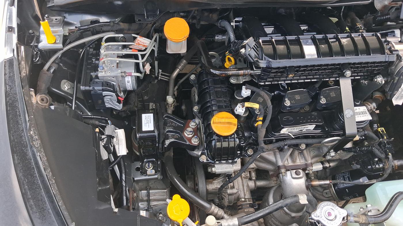 2024 Tata ALTROZ XZ PLUS SUNROOF CNG, CNG, Manual, 52,740 km, Engine View - Right