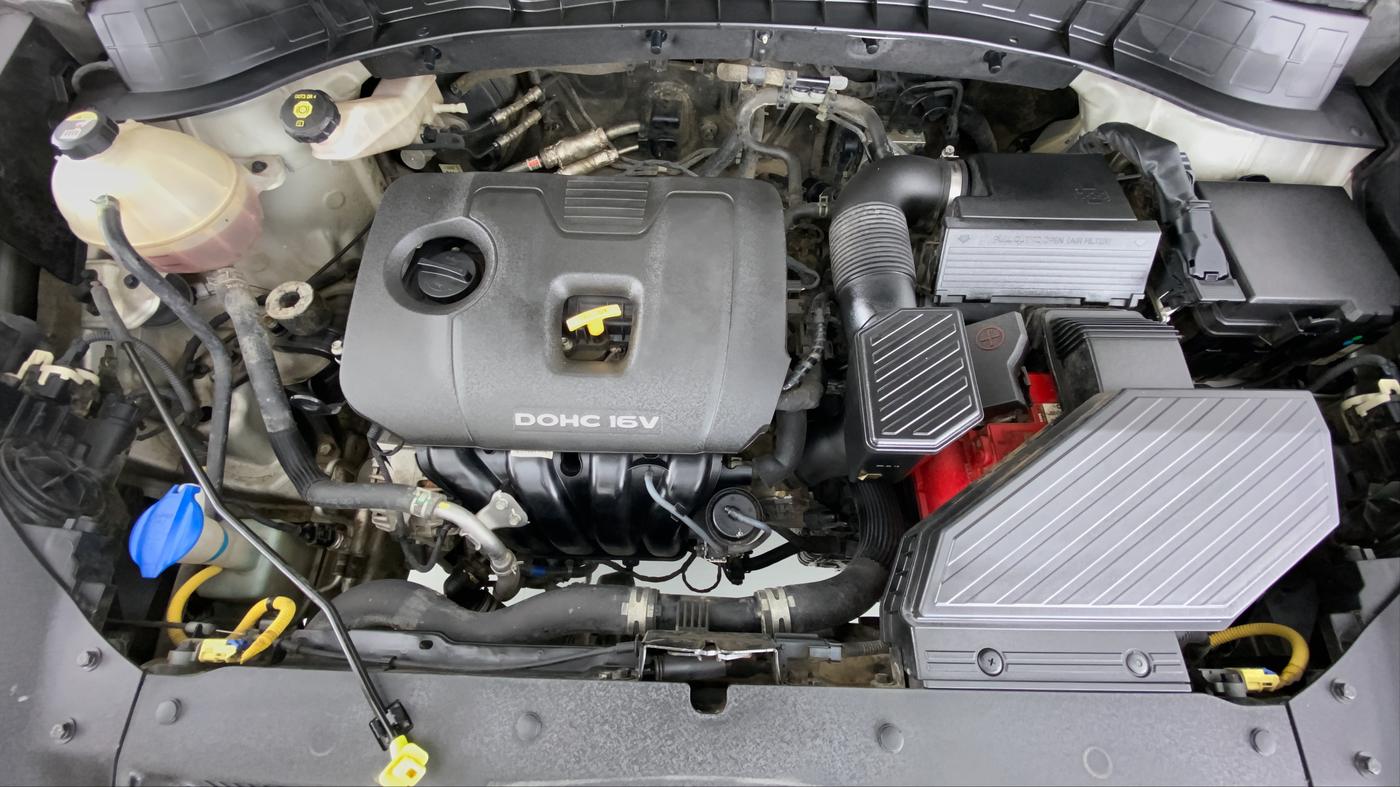 2016 Hyundai Tucson 2WD AT GL PETROL , Petrol, Automatic, 75,107 km, Open Bonet