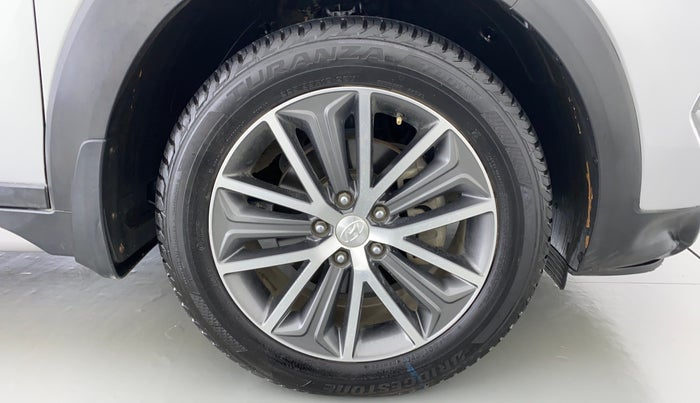 2016 Hyundai Tucson 2WD AT GL PETROL , Petrol, Automatic, 75,107 km, Right Front Wheel