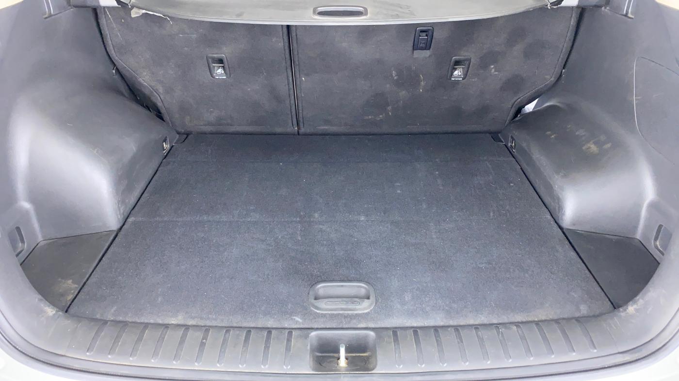 2016 Hyundai Tucson 2WD AT GL PETROL , Petrol, Automatic, 75,107 km, Boot Inside