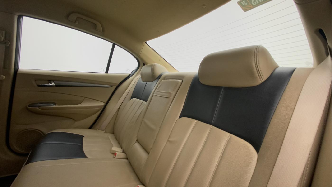 2012 Honda City 1.5L I-VTEC V MT, Petrol, Manual, 86,399 km, Right Side Rear Door Cabin
