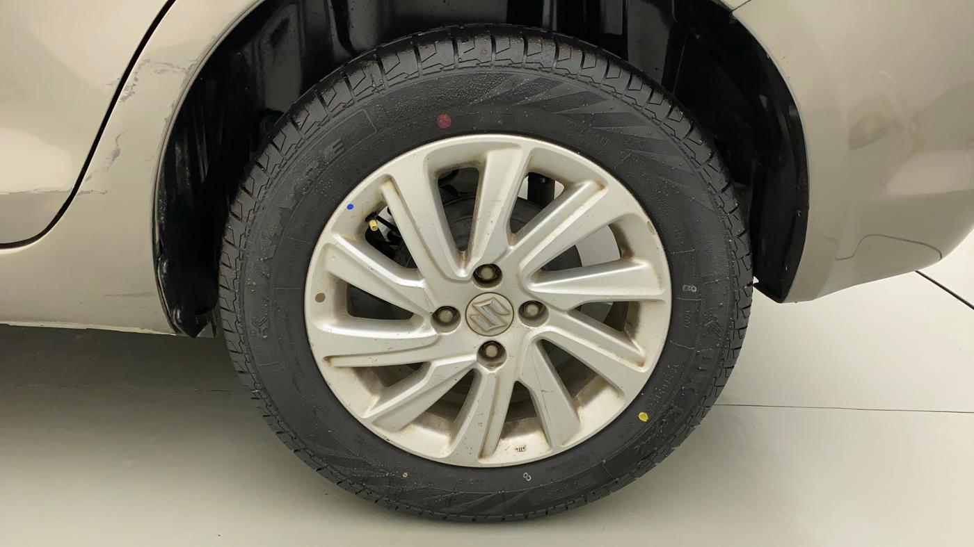 2015 Maruti Swift Dzire ZXI, Petrol, Manual, 43,488 km, Left Rear Wheel