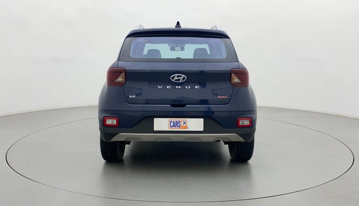 2022 Hyundai VENUE SX 1.0 TURBO, Petrol, Manual, 17,903 km, Back/Rear