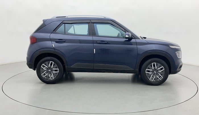 2022 Hyundai VENUE SX 1.0 TURBO, Petrol, Manual, 17,903 km, Right Side View