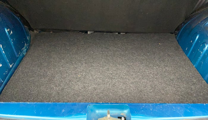 2020 Renault Kwid RXL 1.0, Petrol, Manual, 33,811 km, Boot Inside