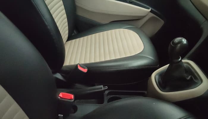 2018 Hyundai Grand i10 MAGNA 1.2 KAPPA VTVT, Petrol, Manual, 77,012 km, Gear Lever