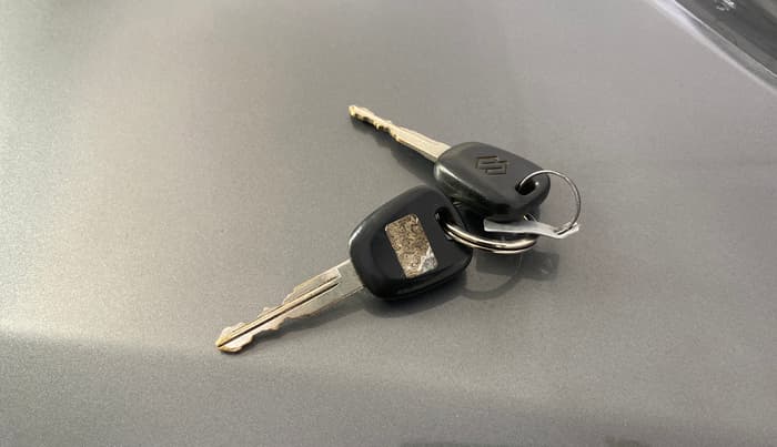 2013 Maruti Swift LXI, Petrol, Manual, 46,750 km, Key Close Up