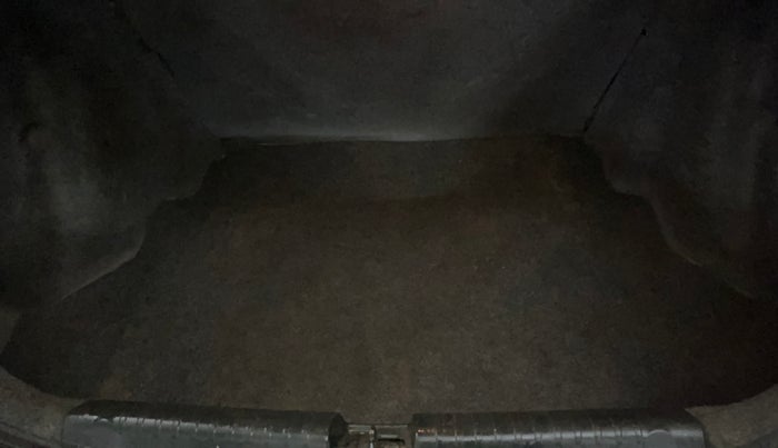 2015 Honda Amaze 1.2L I-VTEC SX, Petrol, Manual, 73,024 km, Boot Inside