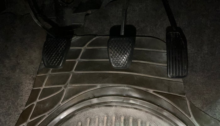 2015 Honda Amaze 1.2L I-VTEC SX, Petrol, Manual, 73,024 km, Pedals