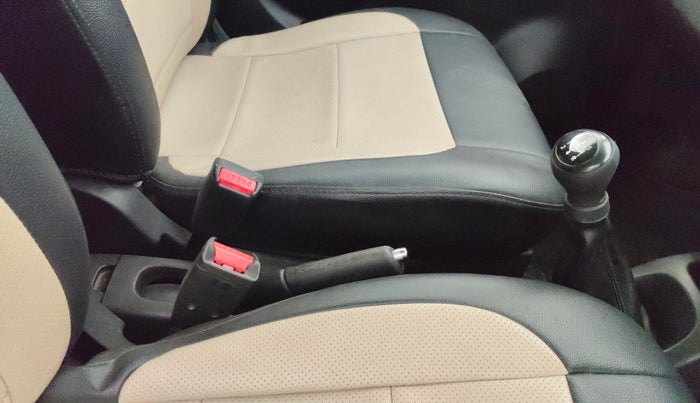 2014 Maruti Wagon R 1.0 VXI, Petrol, Manual, 34,072 km, Gear Lever