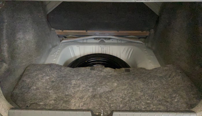 2016 Honda City 1.5L I-VTEC V MT, Petrol, Manual, 72,957 km, Boot Inside