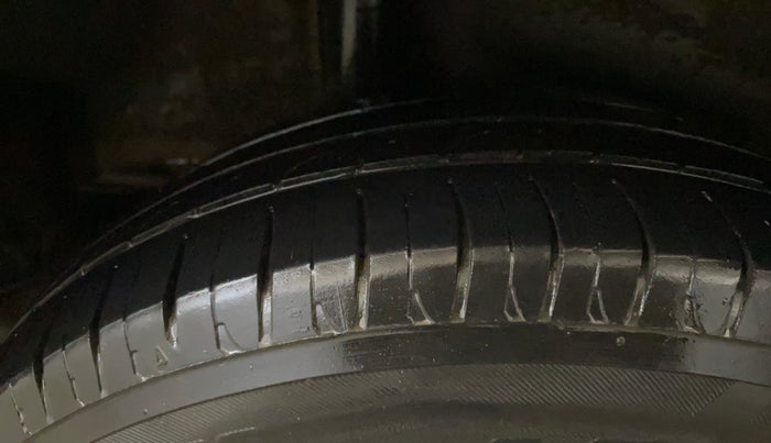 2016 Honda City 1.5L I-VTEC V MT, Petrol, Manual, 72,957 km, Right Rear Tyre Tread