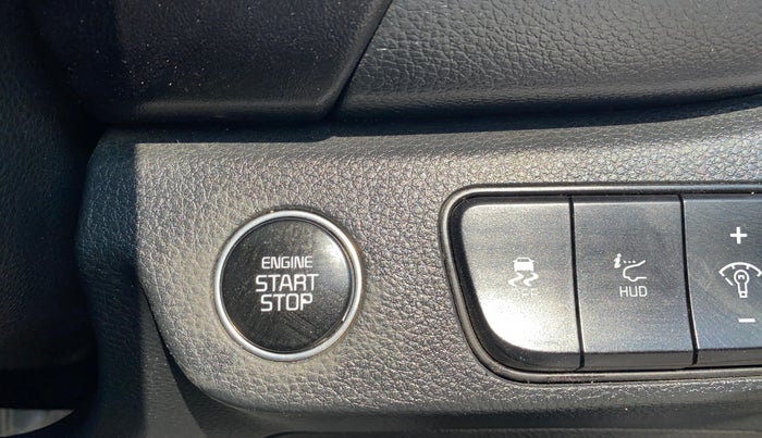 2022 KIA SELTOS X LINE 1.4 PETROL DCT, Petrol, Automatic, 51,292 km, Keyless Start/ Stop Button